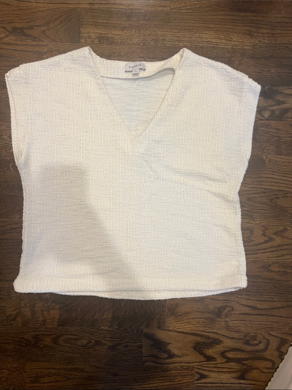 Evereve Cream V-Neck Sleeveless Textured Knit Tank